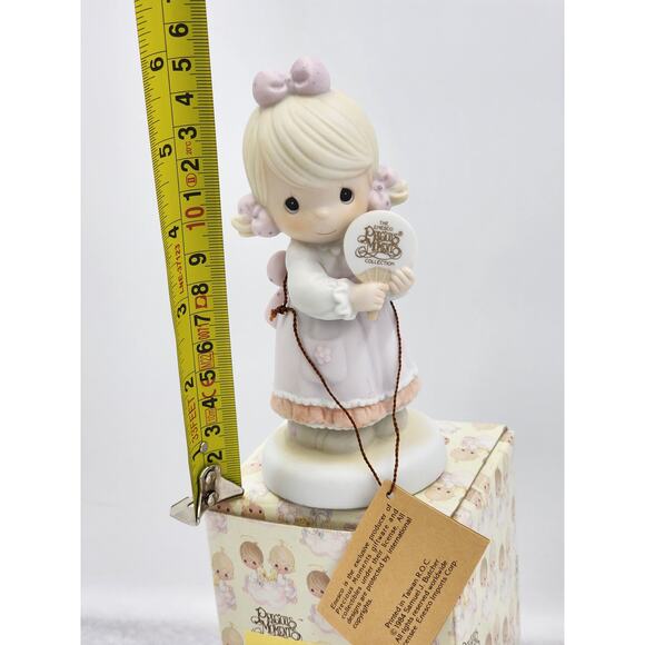 Precious Moments Figurine I'm A Precious Moments Fan 1990 Limited Box Tags - Picture 7 of 10